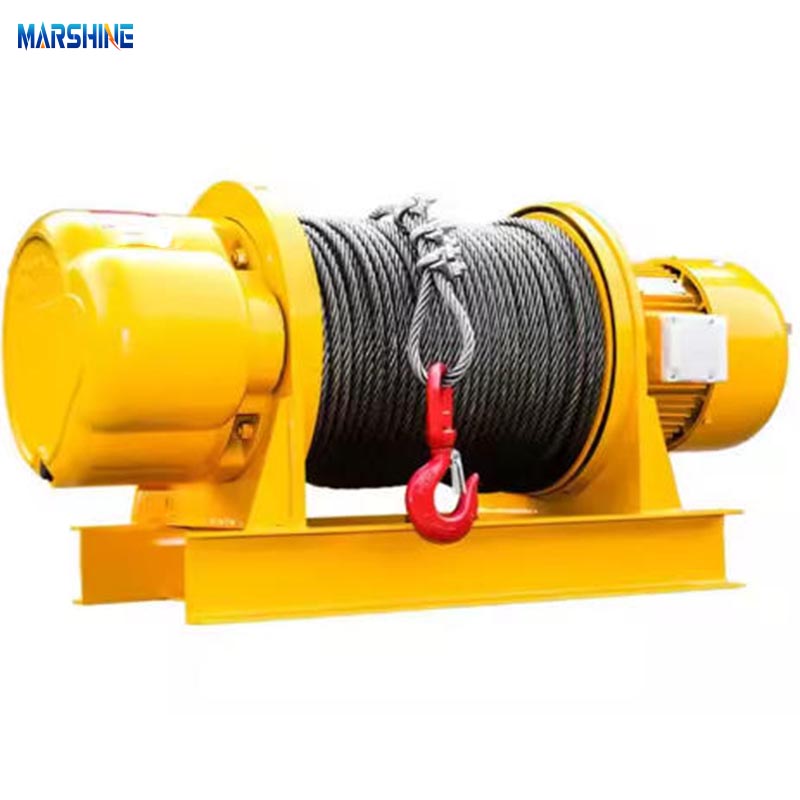 Which Cable Winch Reigns Supreme Electric or Manual in 2025?