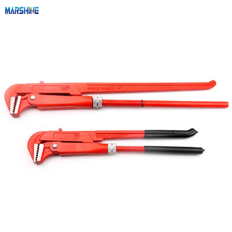 How a 45 Degree Pipe Wrench Improves Access in Tight Spaces